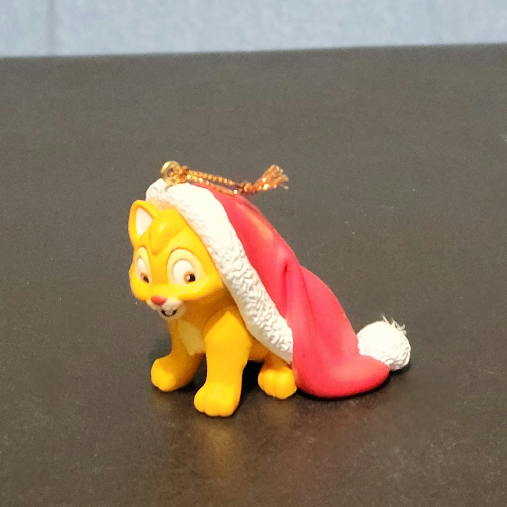 Grolier Disney Aristacats Oliver ornament